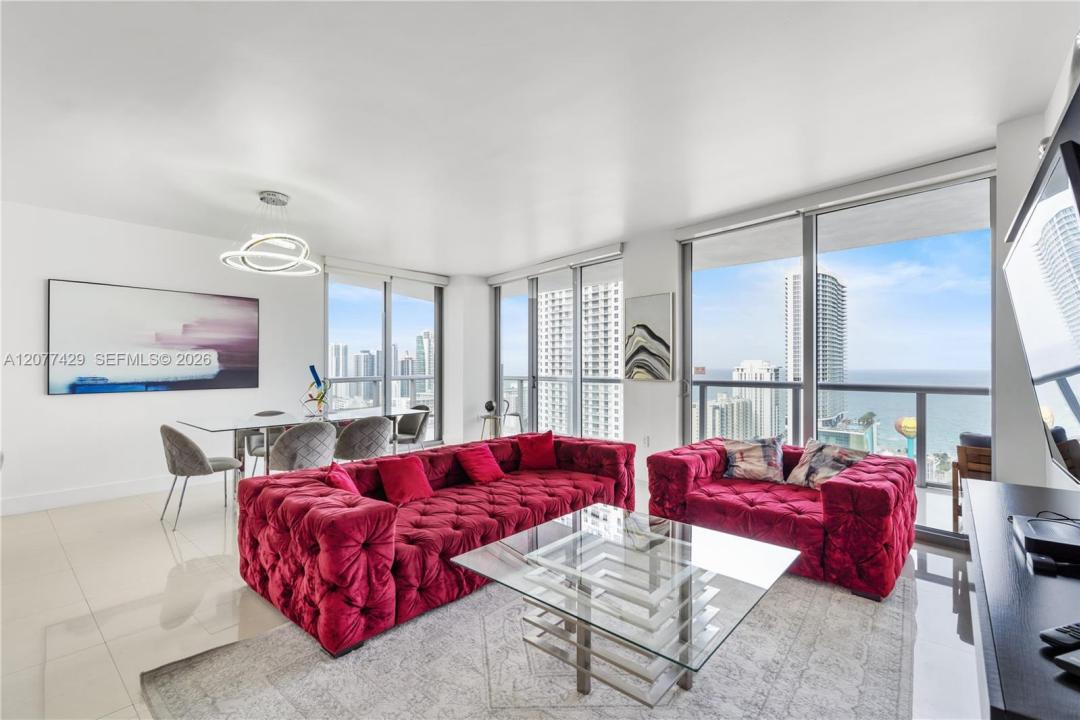 2600 E Hallandale Beach Blvd T2802, Hallandale Beach, Floride 33009, États-Unis