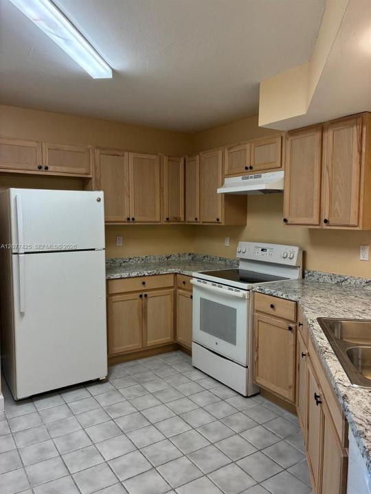 1051 Jefferson Dr 1051H, Homestead, Floride 33034, États-Unis