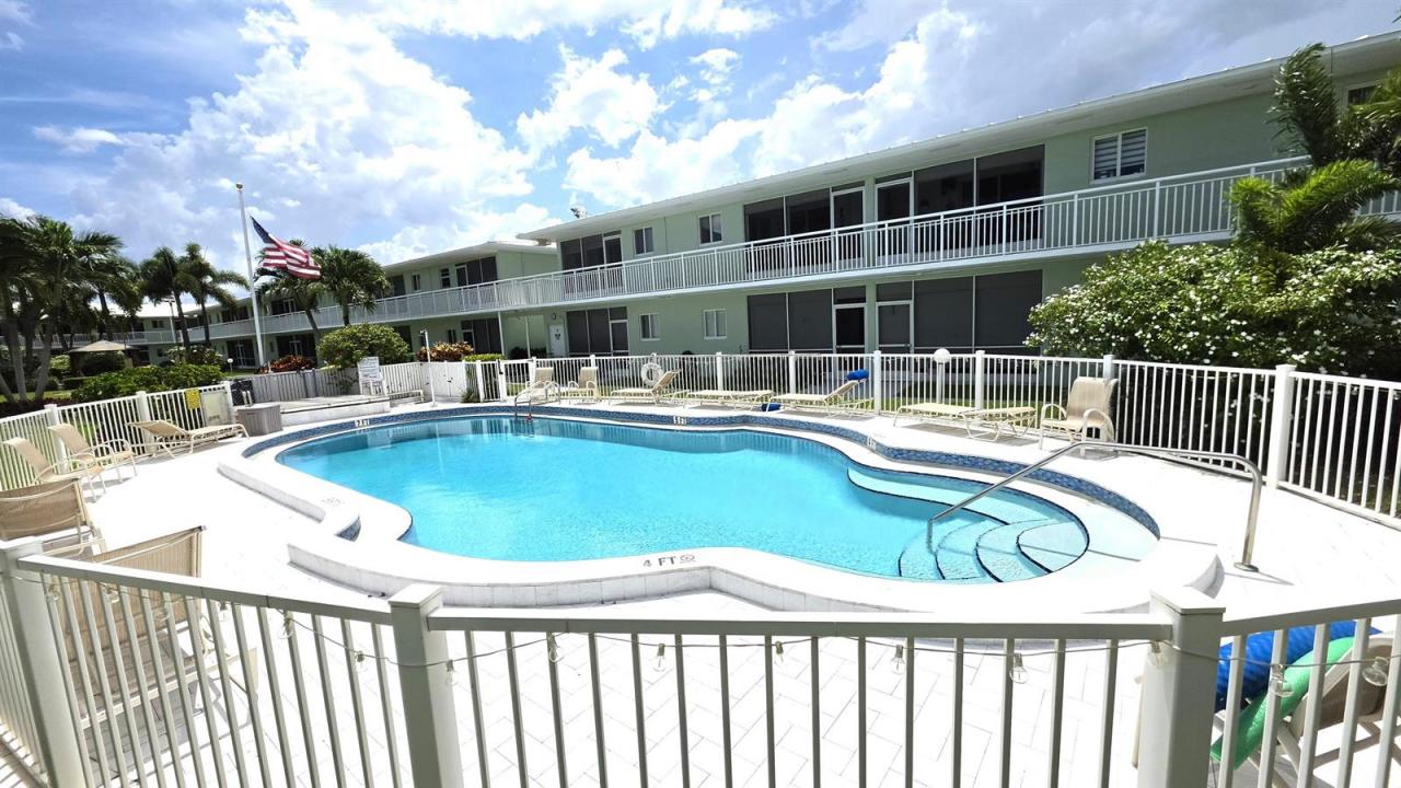 2100 NE 38th Street 219, Lighthouse Point, Floride 33064, États-Unis