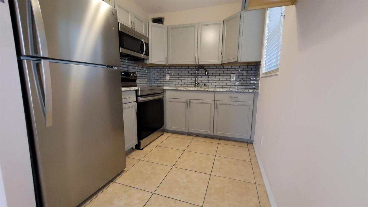 208 EASTHAMPTON I, West Palm Beach, Florida 33417, Stati Uniti