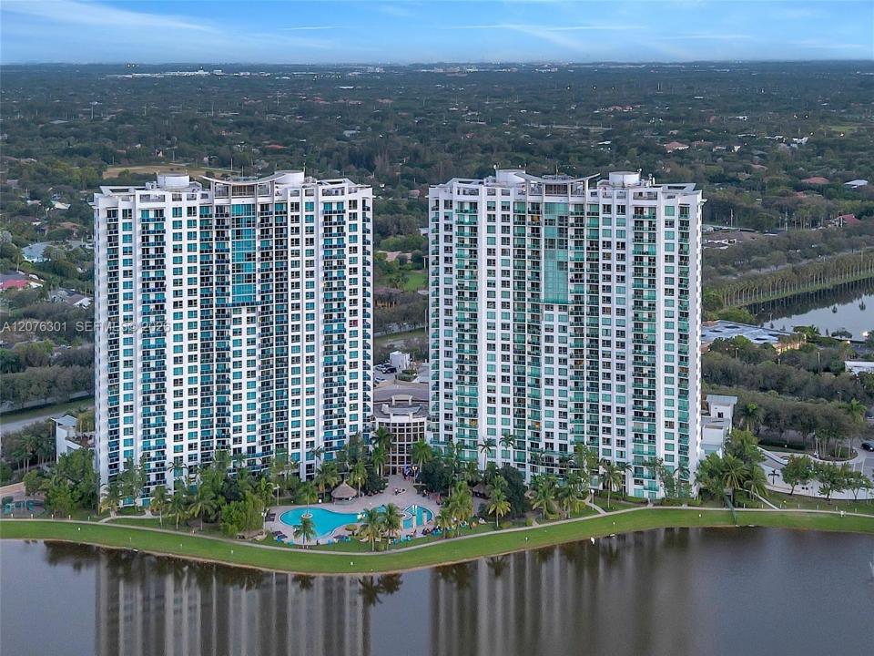 2641 N Flamingo Rd 2205N, Sunrise, Floride 33323, États-Unis