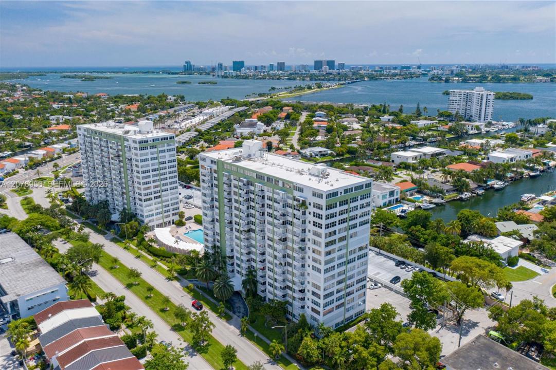 2100 Sans Souci Blvd A1509, North Miami, Florida 33181, Stati Uniti