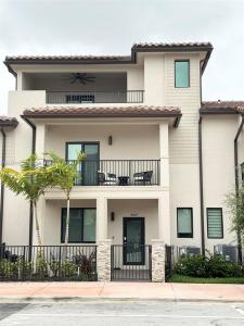4867 NW 84th Ave, Doral, Florida 33166