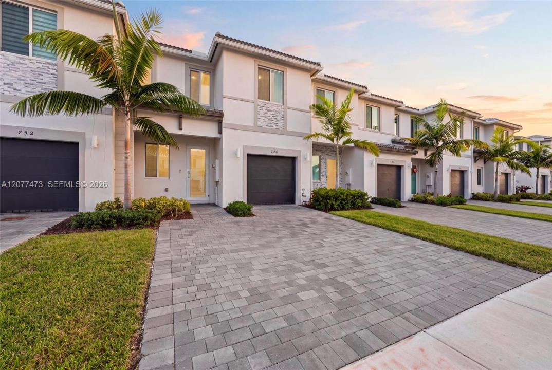 746 SE 14th St, Homestead, Floride 33034, États-Unis