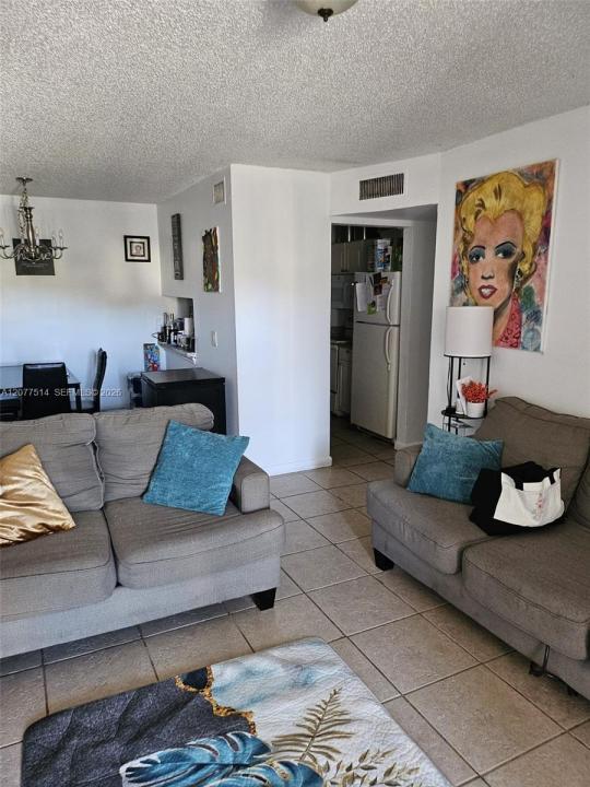 1838 Abbey Rd 208, West Palm Beach, Florida 33415, Stati Uniti