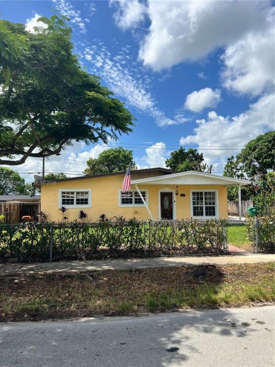 12360 SW 188th Ter, Miami, Florida 33177, USA