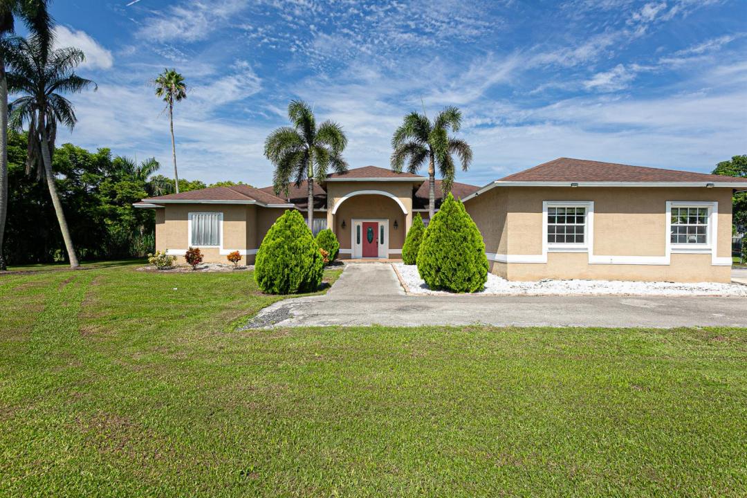 173 S Greenstar Avenue, Pahokee, Floride 33476, États-Unis