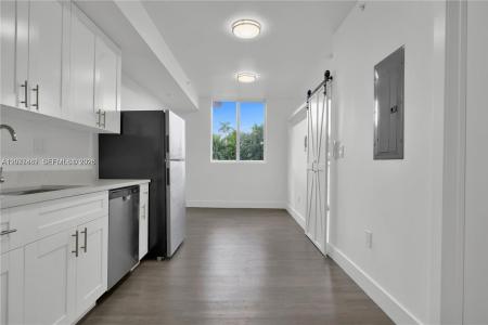 1620 NW 18th St 305, Miami, Floride 33125, États-Unis