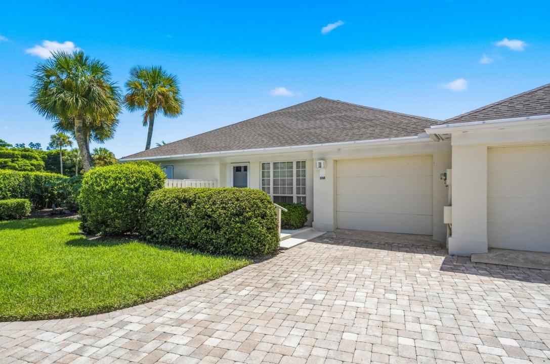 300 HARBOUR Drive 106B, Vero Beach, Floride 32963, États-Unis