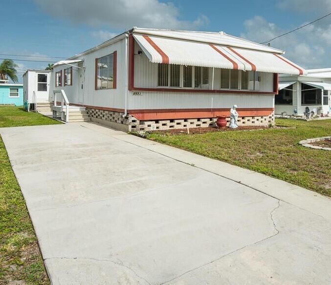 8933 CYPRESS Street, Boynton Beach, Florida 33436, Stati Uniti