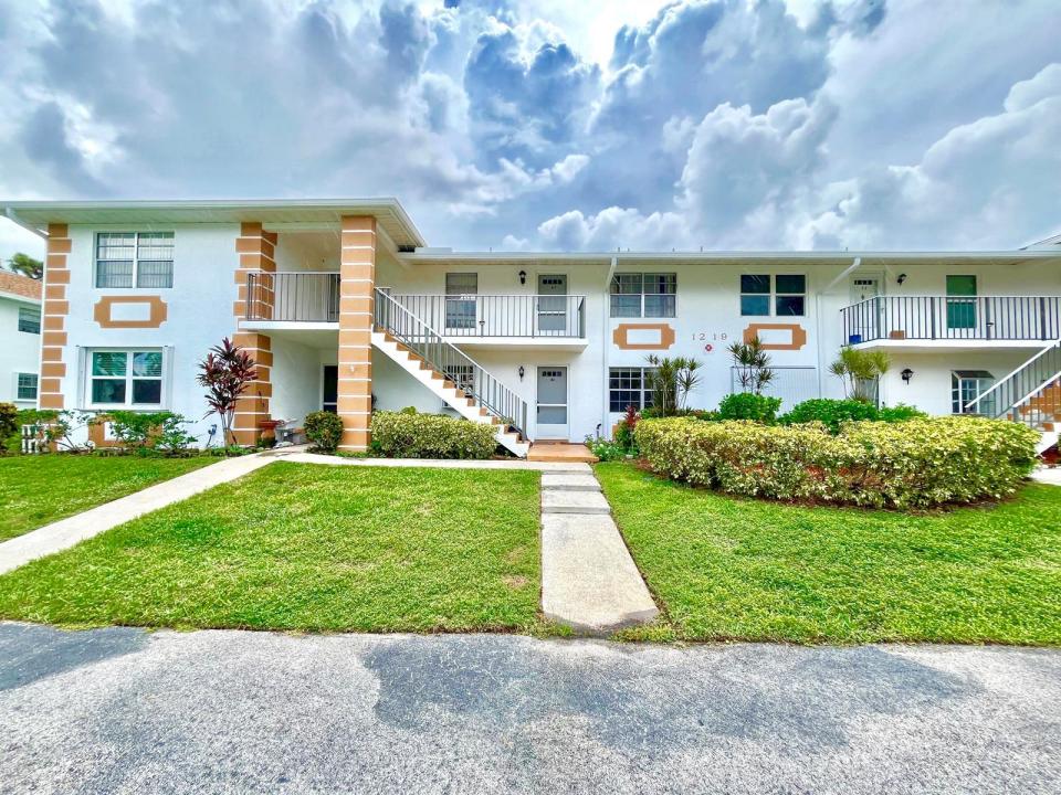 1219 S LAKES END Drive B1, Fort Pierce, Florida 34982, Stati Uniti
