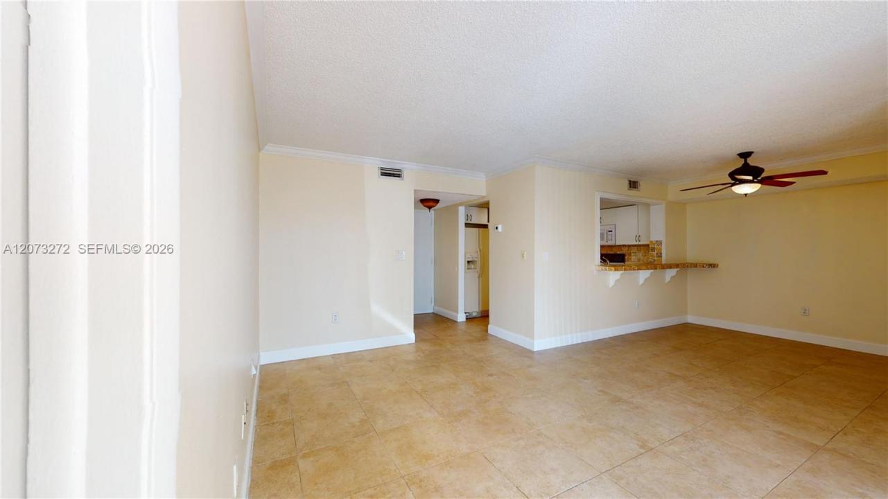2055 SW 122nd Ave 108, Miami, Floride 33175, États-Unis