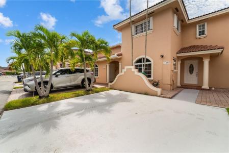 15354 SW 36th Ter, Miami, Florida 33185, USA