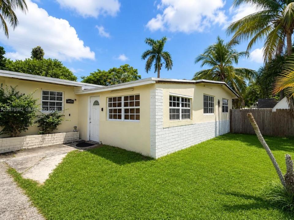 15465 SW 298th Ter, Homestead, Floryda 33033, USA