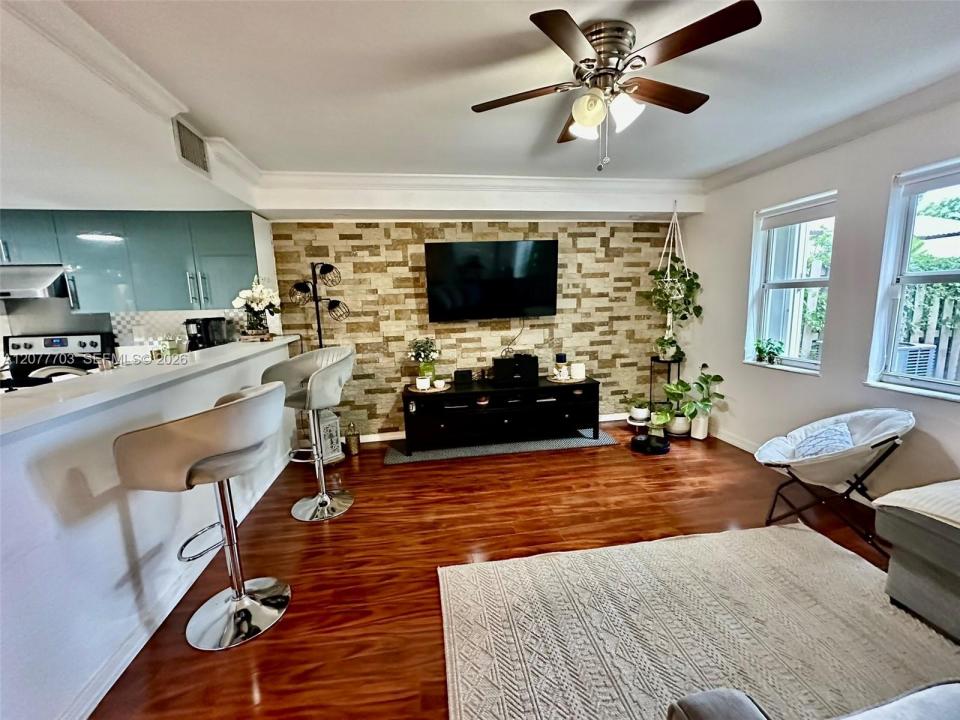 10901 NW 88th Ter 804, Doral, Florida 33178, Stati Uniti