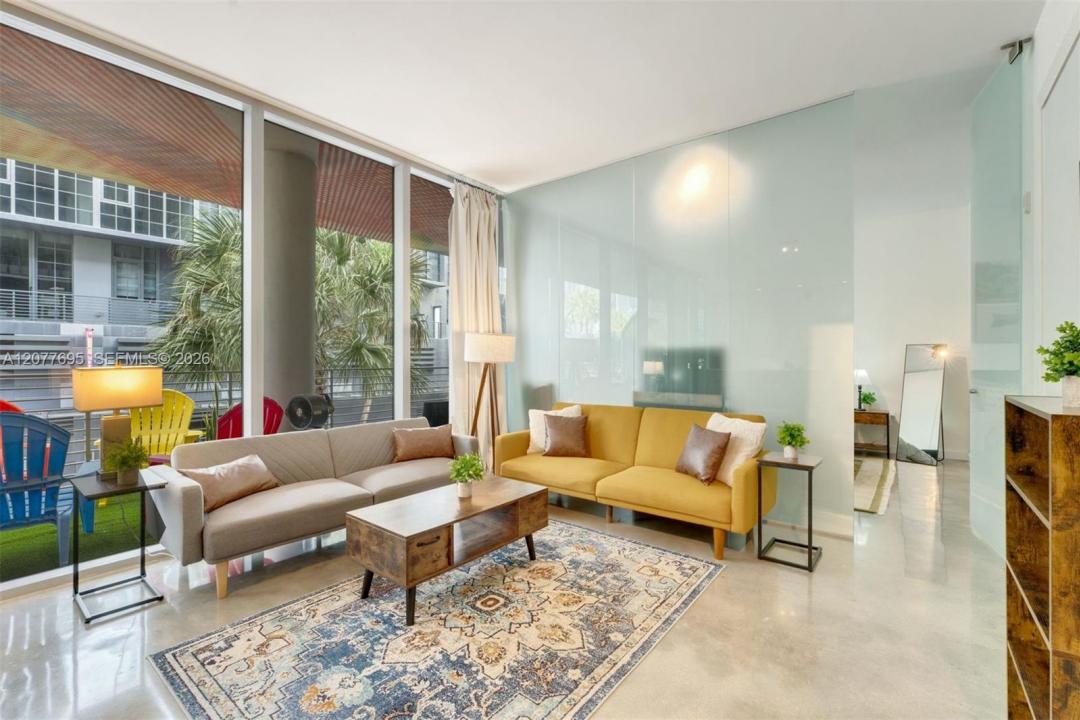 250 NW 24th St 2B, Miami, Floride 33127, États-Unis