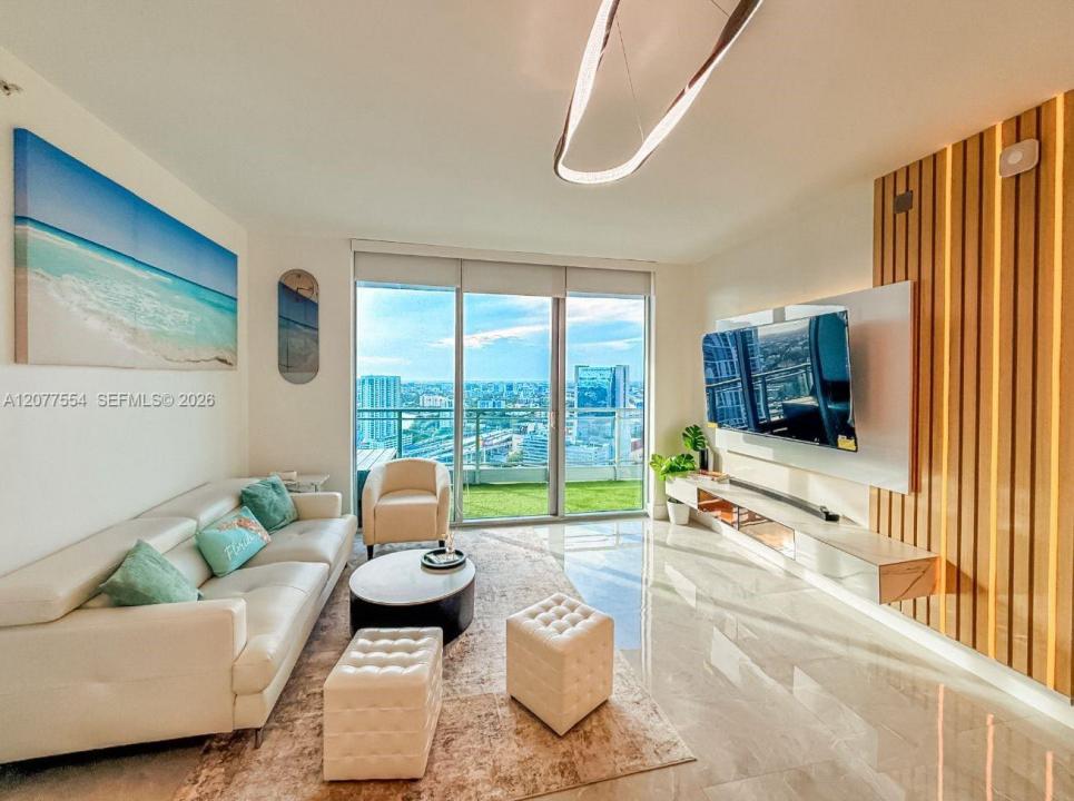 90 SW 3rd St 3306, Miami, Florida 33130, Stati Uniti