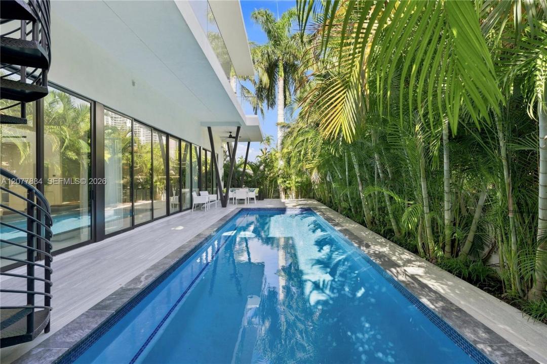 301 190th St, Sunny Isles Beach, Florida 33160, Stati Uniti
