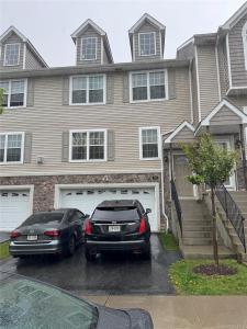 28 Hidden Creek Boulevard, Monroe, New York 10950, USA