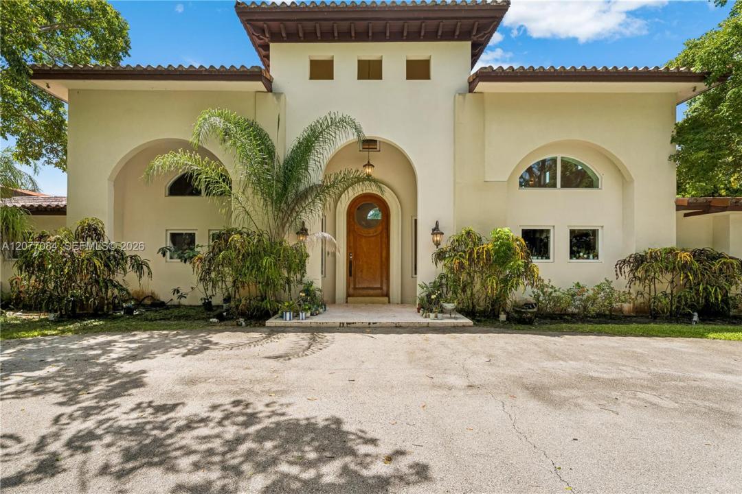 6600 SW 111th St, Pinecrest, Florida 33156, USA