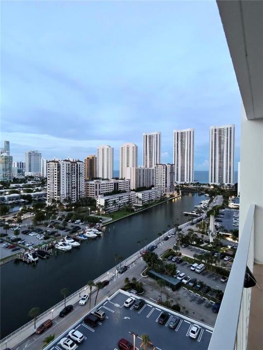 500 Bayview Dr 1723, Sunny Isles Beach, Floride 33160, États-Unis
