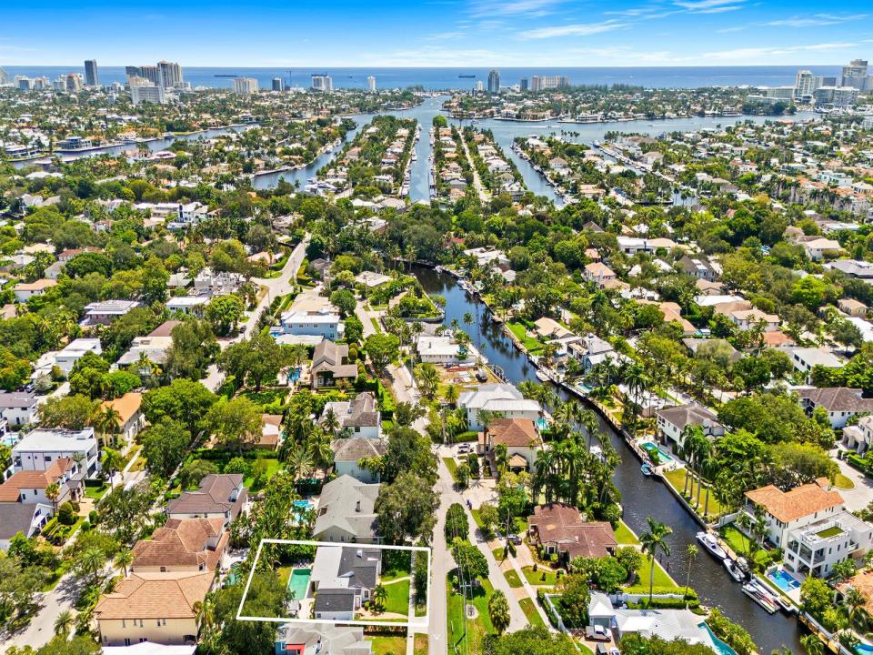1001 SE 10th Street, Fort Lauderdale, Flórida 33316, Estados Unidos