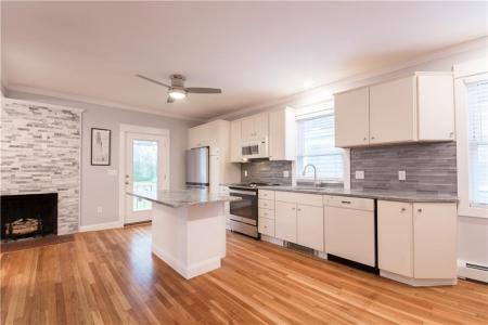 72 Thames Street 2, Bristol, 羅德島州 02809, 美國