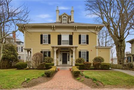 28 Kay Street 3, Newport, Rhode Island 02840, USA