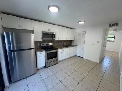 3011 SW 1st Ave 10, Miami, Florida 33129, USA