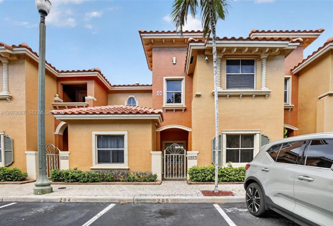 4927 N Harbor Isles Dr 205, Dania Beach, Florida 33312, Stati Uniti