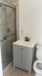 810 NW 40TH 1-3, Oakland Park, Floride 33309, États-Unis