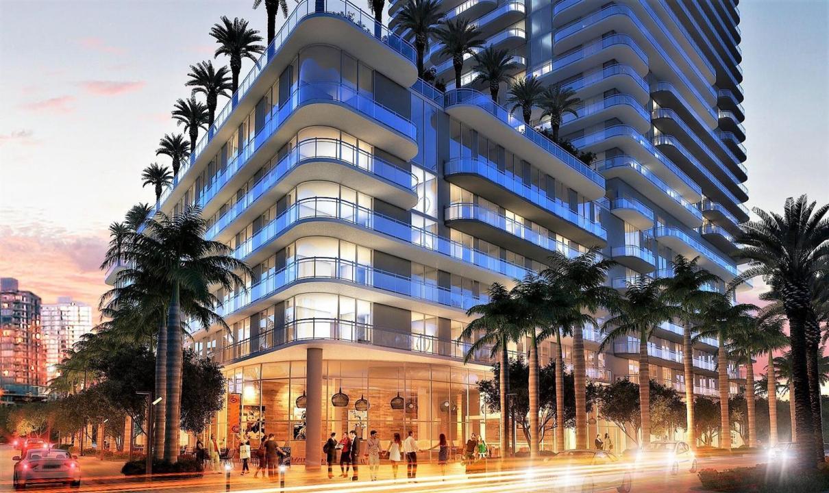 121 NE 34th Street 806A, Miami, Floride 33137, États-Unis