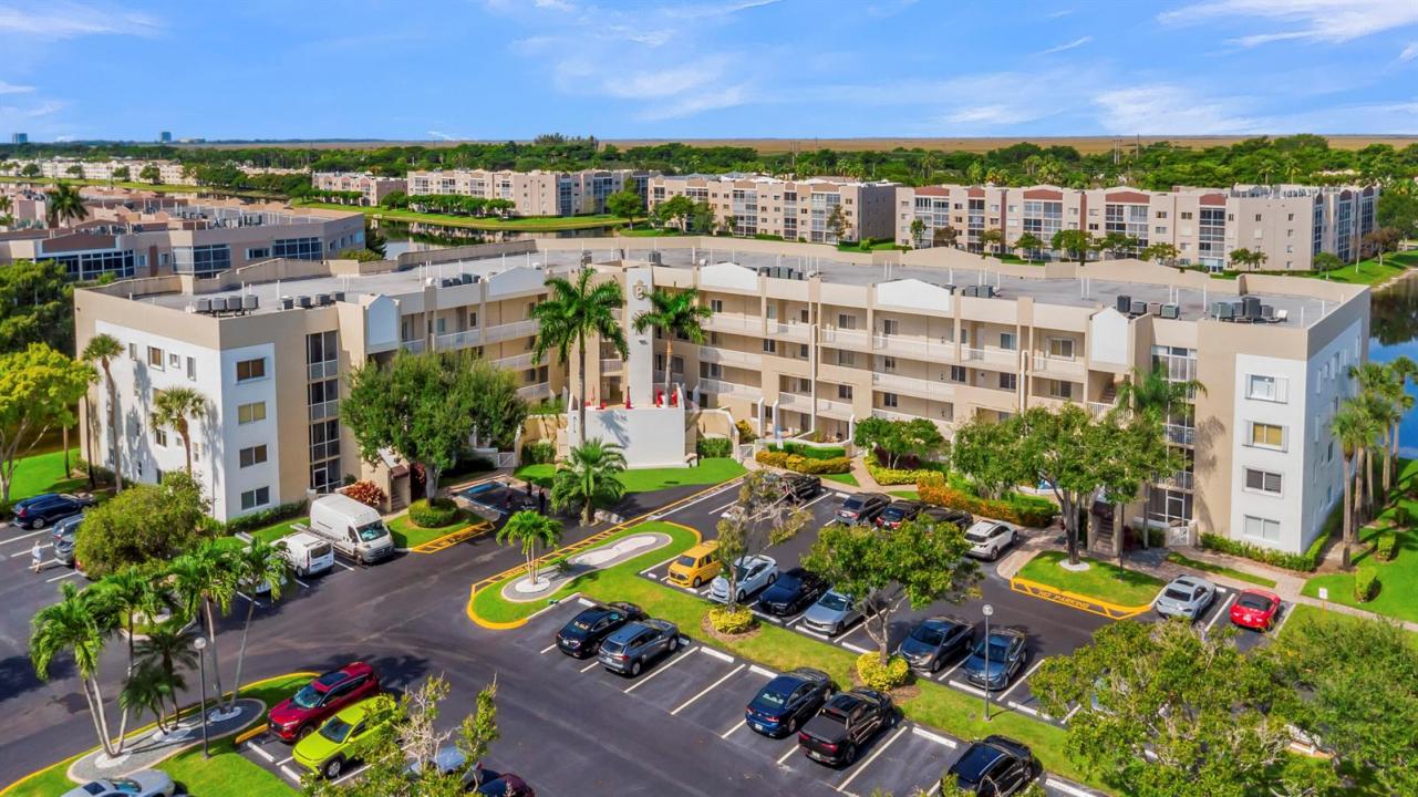 7759 GRANVILLE Drive 306, Tamarac, Floride 33321, États-Unis