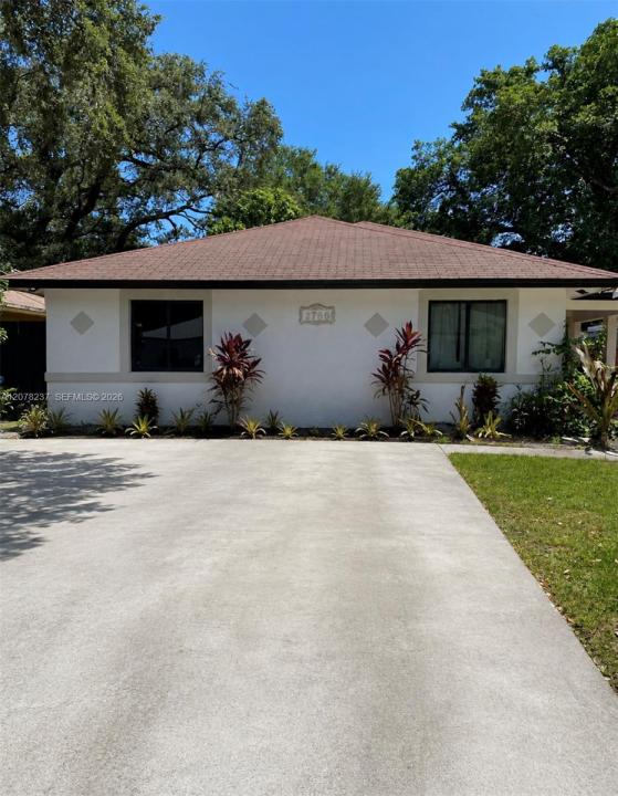 2766 NW 168th Ter, Miami Gardens, Florida 33056, Stati Uniti