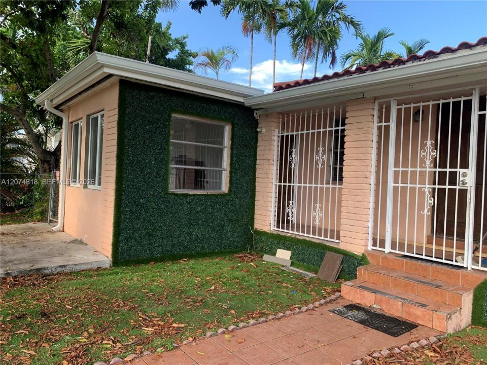 1901 E 5th Ave B, Hialeah, Floride 33013, États-Unis