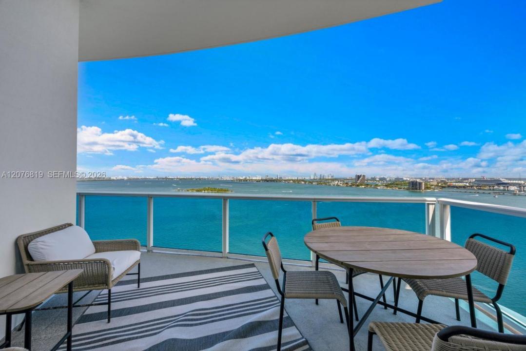 725 NE 22nd St PH2A, Miami, Floride 33137, États-Unis
