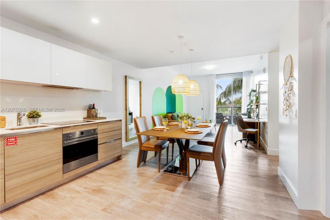 777 N Ocean Dr N214, Hollywood, Floride 33019, États-Unis