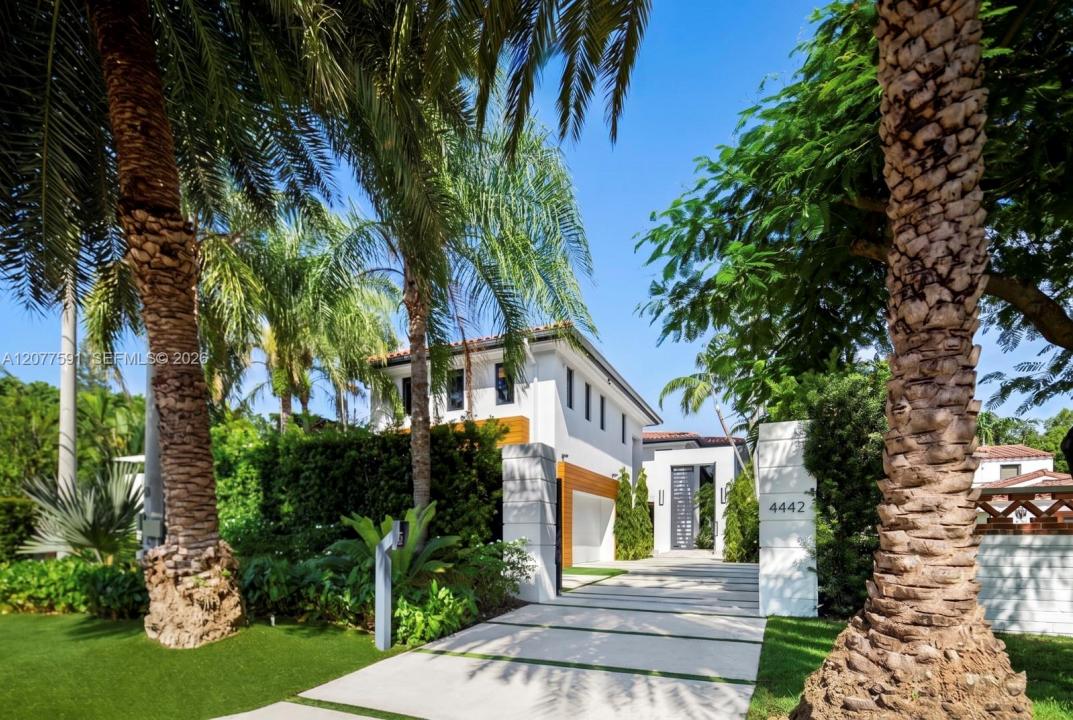 4442 Prairie Ave, Miami Beach, Florida 33140, USA