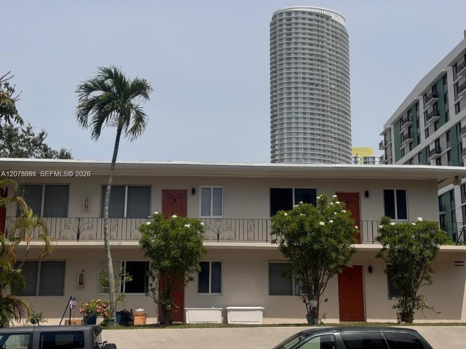 435 SW 5th Ave 4, Miami, Floride 33130, États-Unis