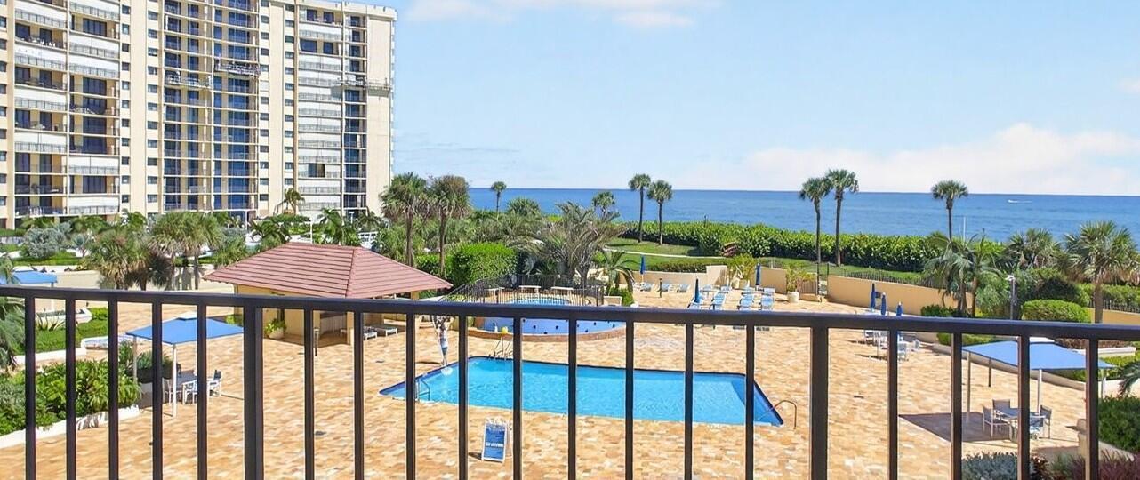 100 OCEAN TRAIL Way 305, Jupiter, Florida 33477, USA