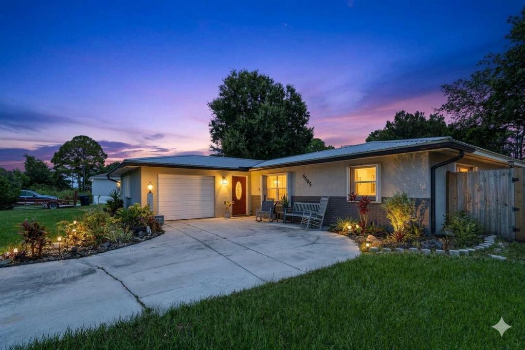 6605 Paso Robles Boulevard, Fort Pierce, Floride 34951, États-Unis