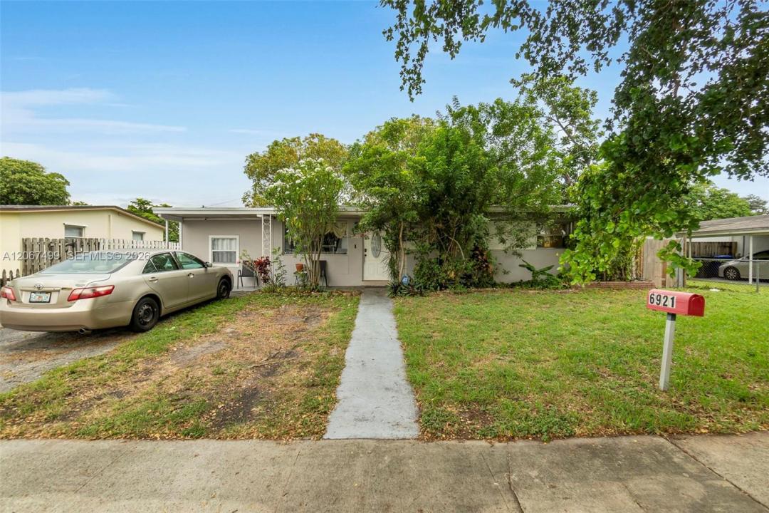 6921 Taylor St, Hollywood, Floride 33024, États-Unis