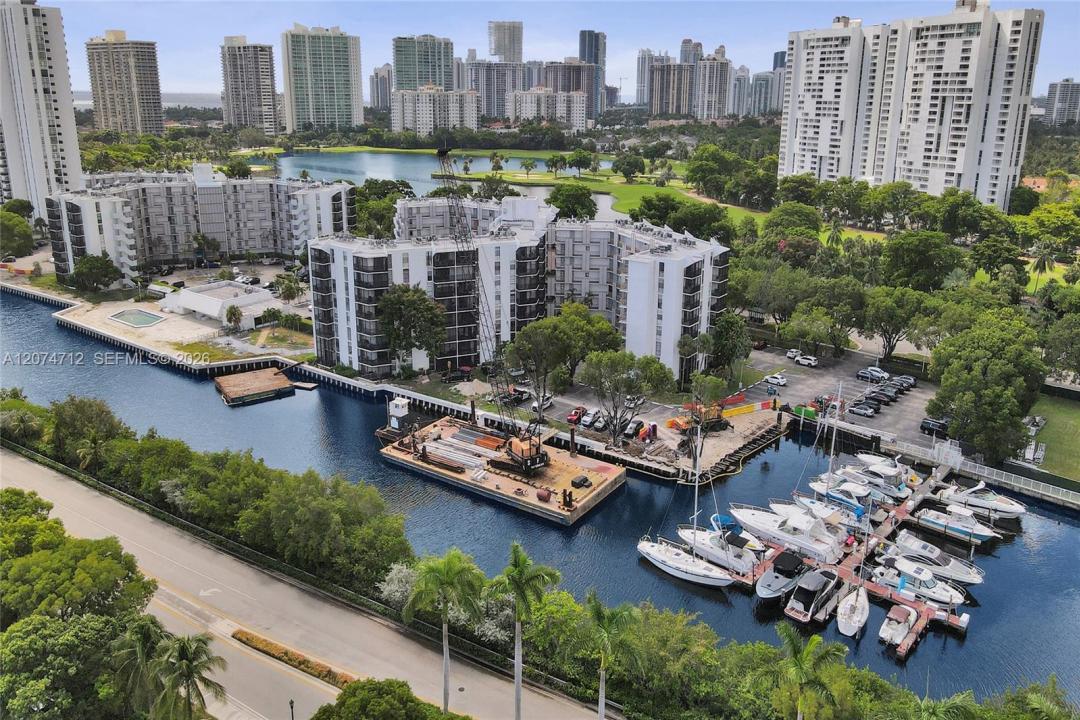 3401 N Country Club Dr EI403, Aventura, Floride 33180, États-Unis