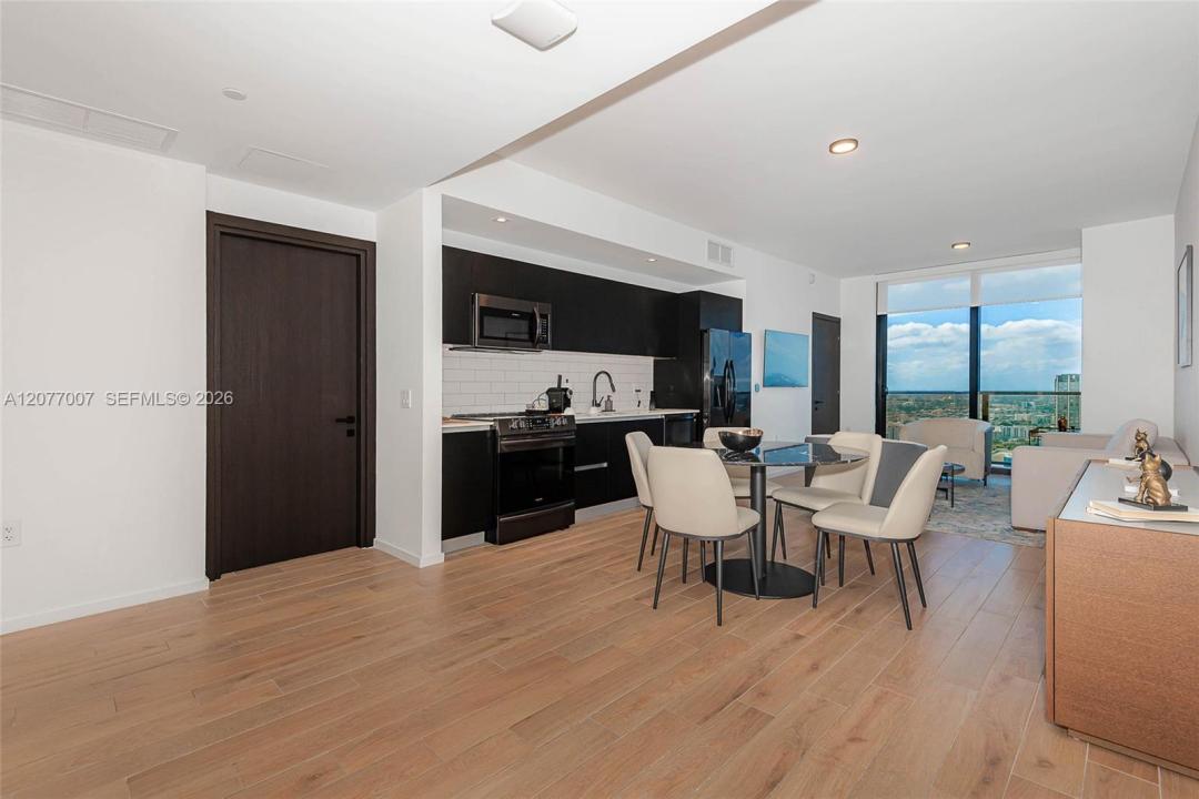 398 NE 5TH 4118, Miami, 플로리다 33132, 미국