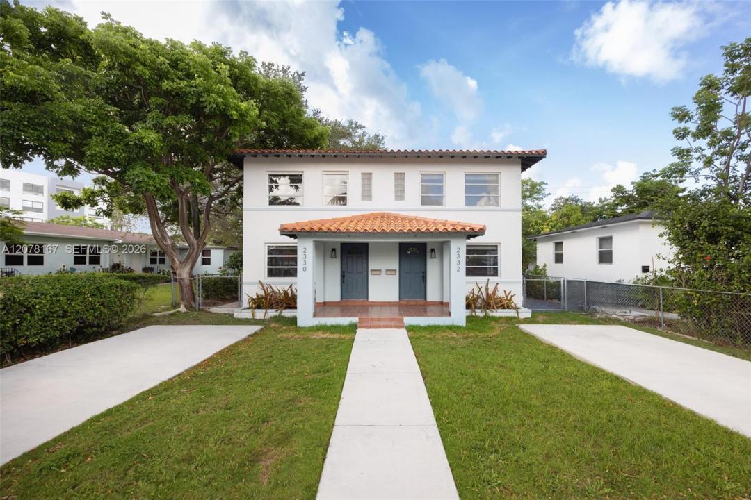 2332 SW 26th Ln, Miami, Floryda 33133, USA