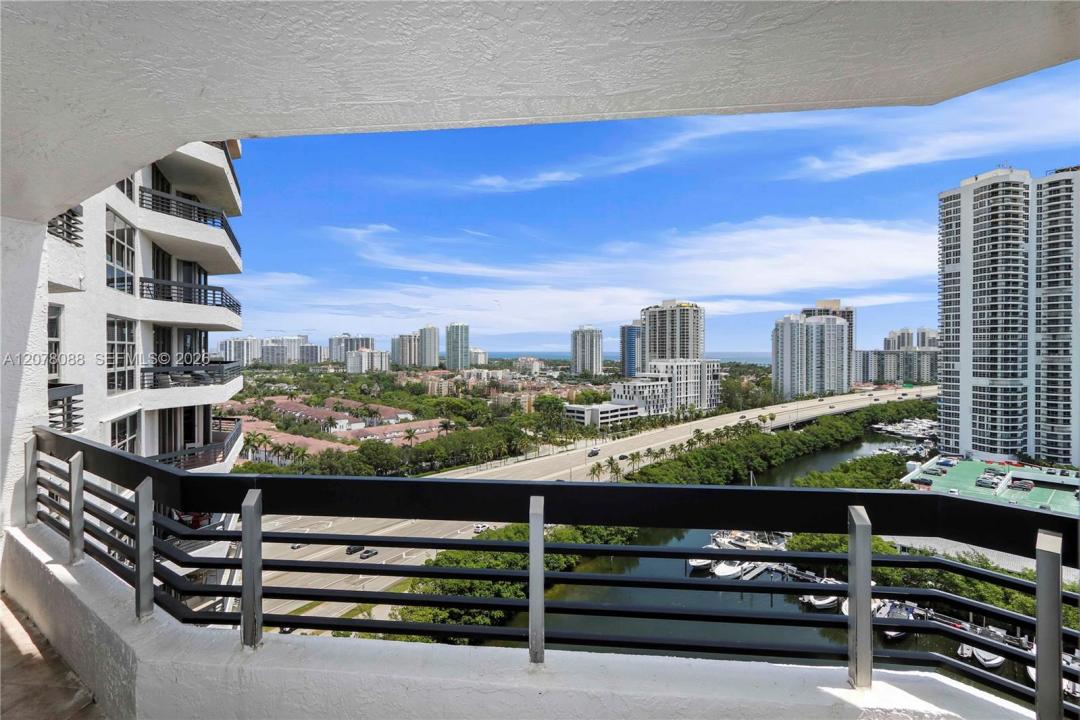 3400 NE 192nd St 1911, Aventura, Floride 33180, États-Unis