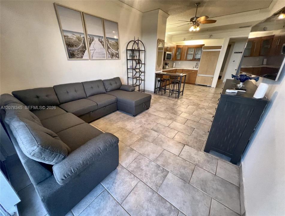 16711 Collins Ave 1BC-5, Sunny Isles Beach, Floride 33160, États-Unis