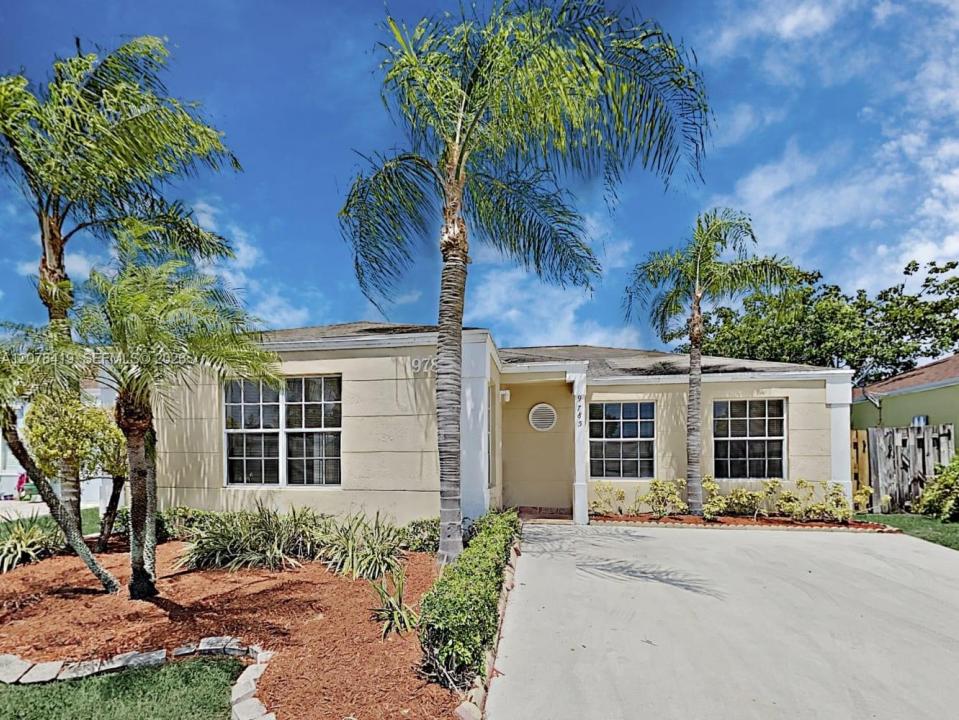 Cutler Bay, Florida 33190, USA