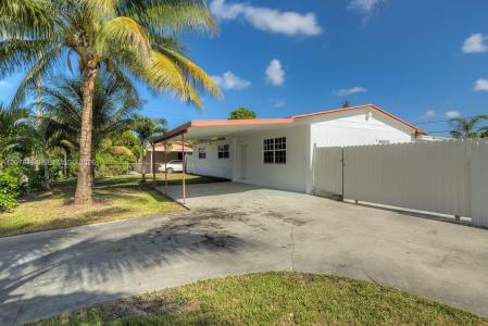 160 NW 199th St 1, Miami Gardens, Florida 33169, Stati Uniti