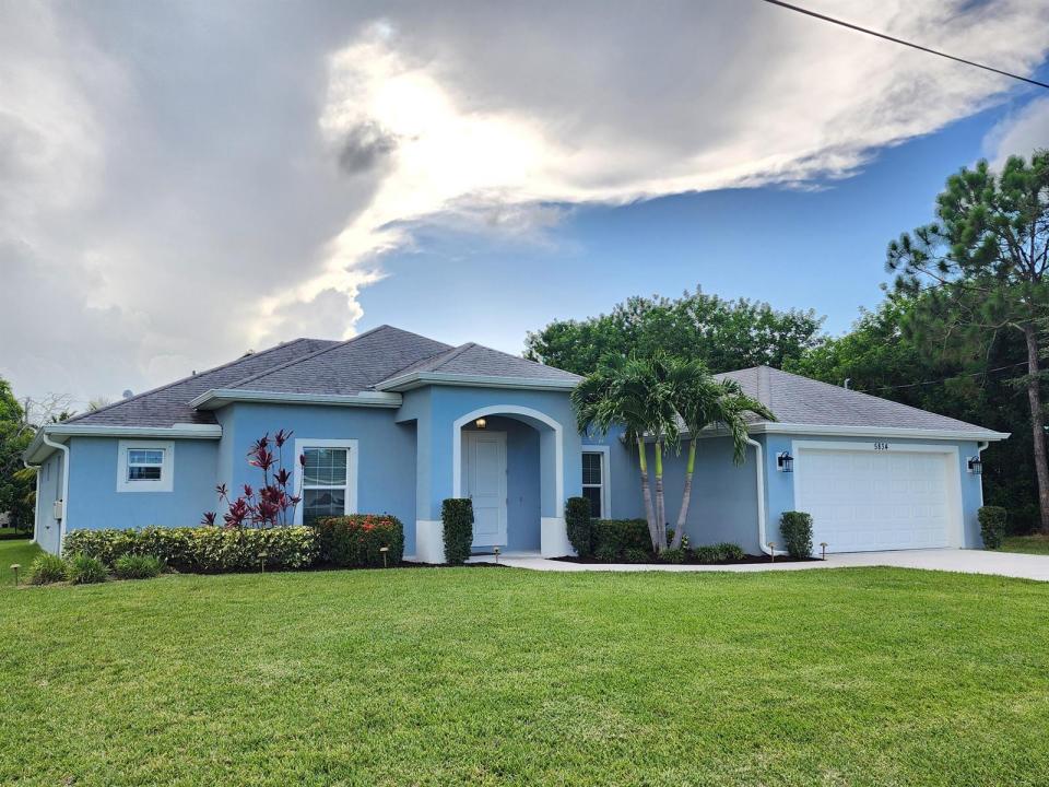 5834 NW COOSA Drive, Port St. Lucie, Florida 34986, Stati Uniti